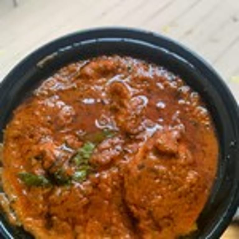 Delicious Saag Dishes: A Flavorful Indian Experience