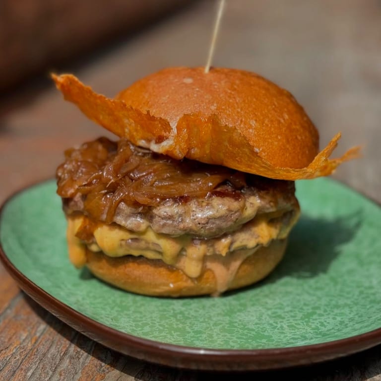 Where Craft Beer Meets Serious Comfort Food