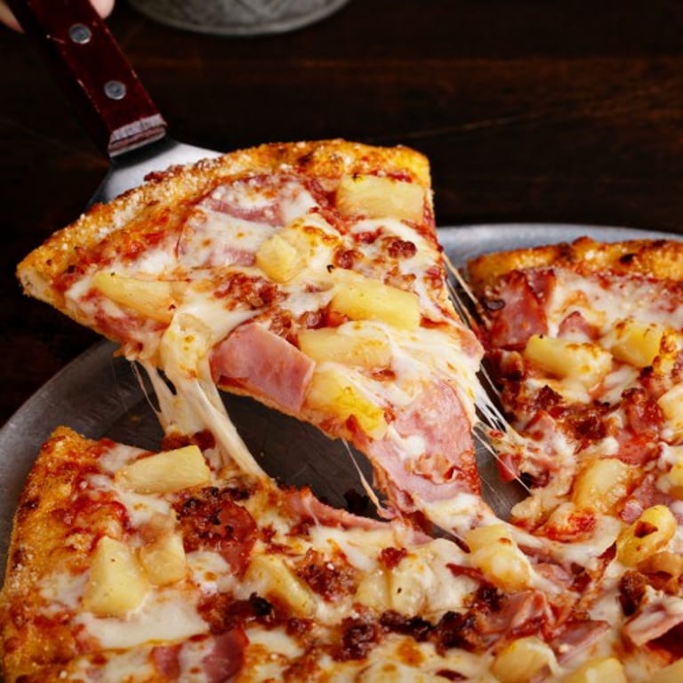 Delicious Pizza Options at Our Restaurant