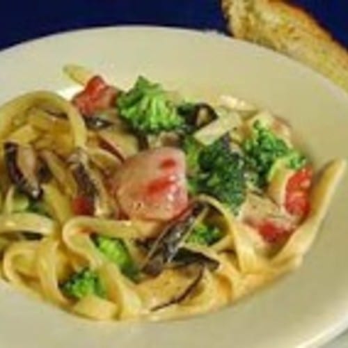 Chicken Primo Fettuccine.