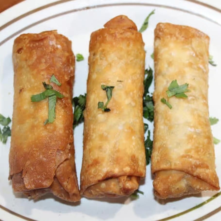 Veggie spring roll (4pc).