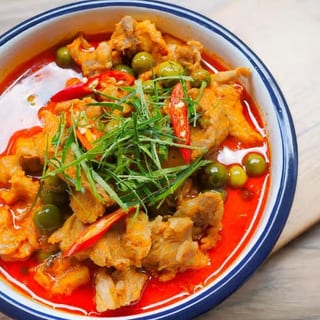 E14. Panang Curry