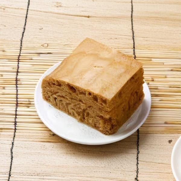 Steamed Sponge Cake / 欖仁馬拉糕.