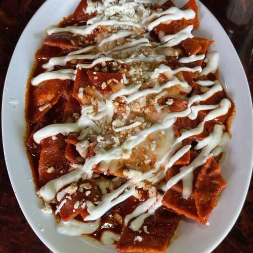 Queso Chilaquiles Rojos.