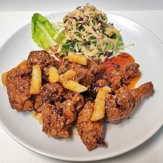 Spicy Korean Fried Chicken(양념치킨)