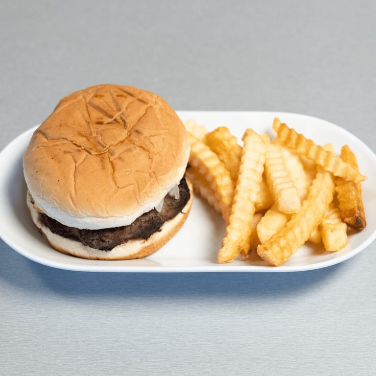 Juicy Chicken Burger: A Crowd Favorite