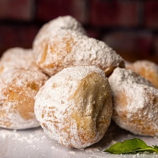 Zeppole (5 Pieces)