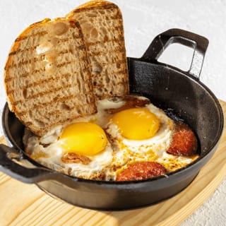 Fried Eggs with Soujouk
