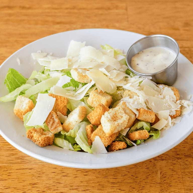 Fresh Caesar Salad: A Classic Italian Favorite