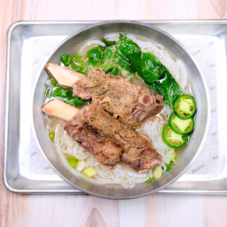 Noodle Delights: Vietnamese and Asian Cuisine