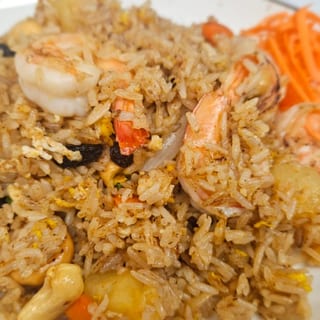 R7 Pineapple Fried Rice