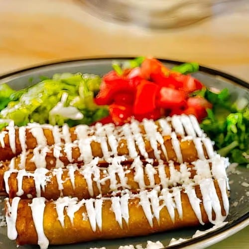Taquitos Dorados.