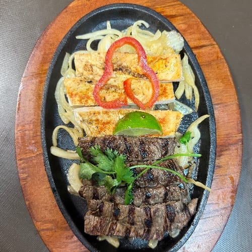 Mixed Fajitas pack for (10)  people.