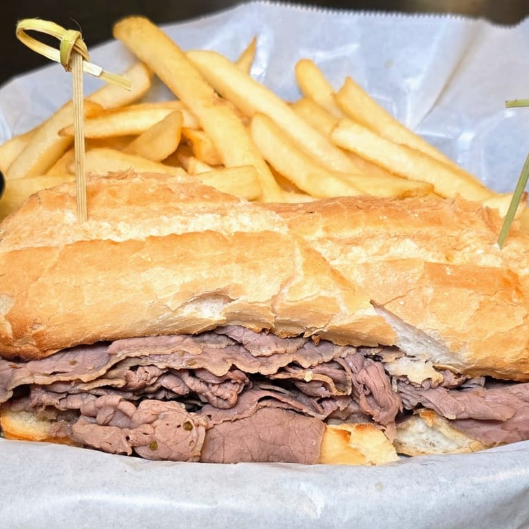 Italian Beef Sandwich – A Classic Chicago Favorite