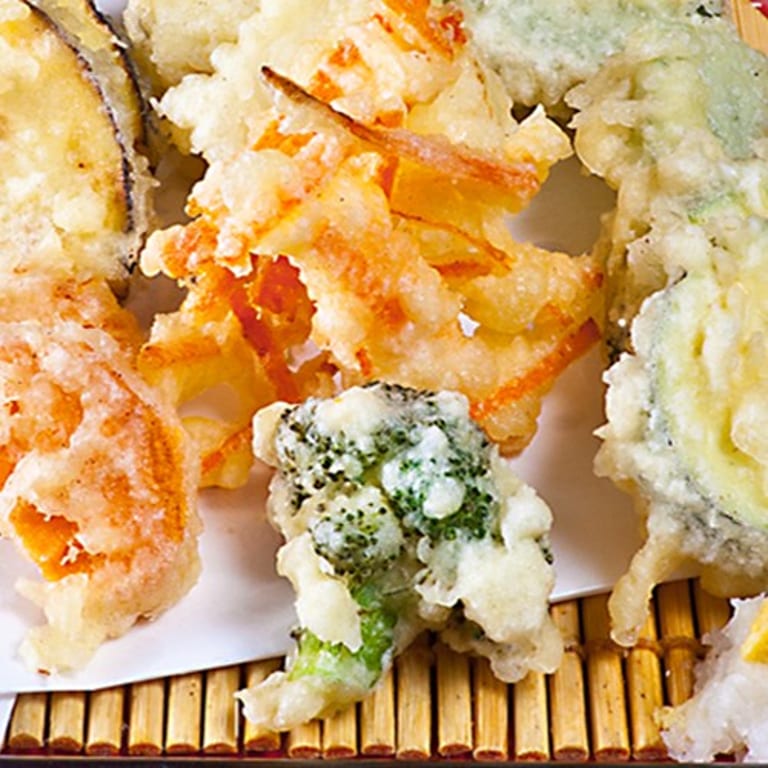 Dumplings Delight: Savor Japanese and Asian Flavors