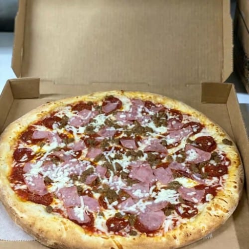 Meatlovers Pizza.