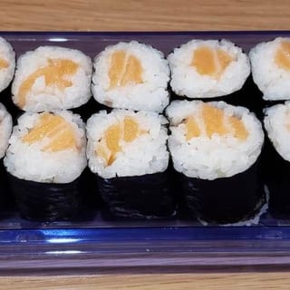 2 Salmon Rolls