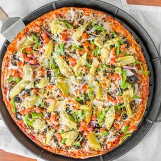 Classic Vegetarian Pizza