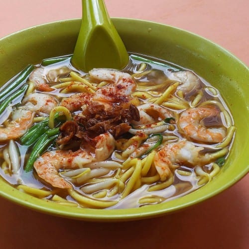 T12. BBQ Pork & Shrimp w/ Egg Noodle Soup (Mi Xa Xiu,tom).