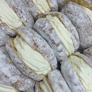 Cream Donut