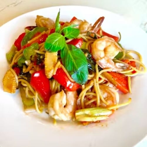 Spaghetti Pad Kee Mao.