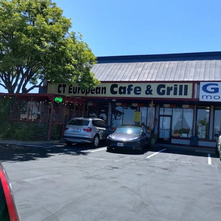 Welcome to Crepe Town European Café & Grill 🐓