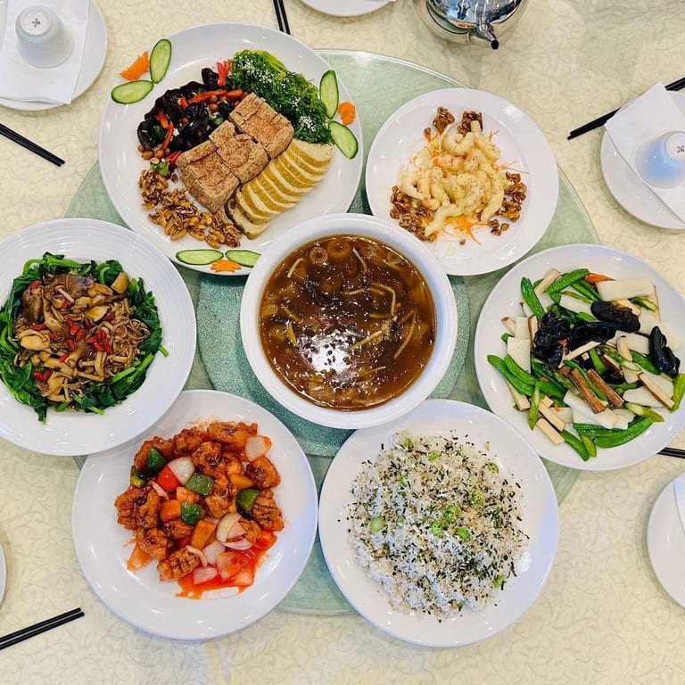 Convenient Dining Options