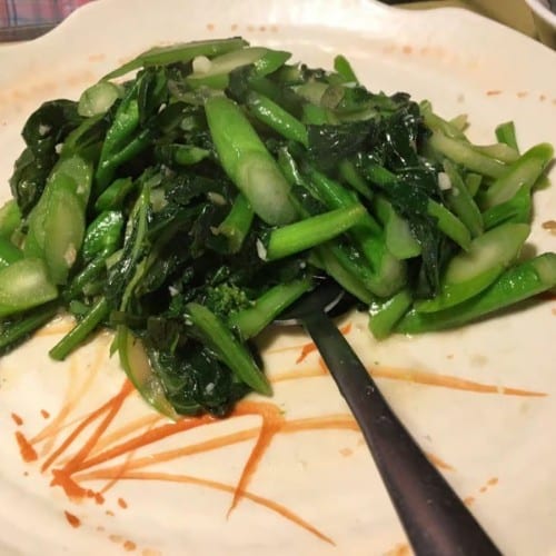 V5. Chinese Broccoli with Garlic Sauce.