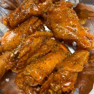 Fried Chicken Wings Combo w/ 1 Side