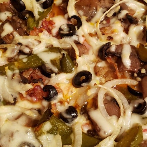 Supreme Pizza (Medium 14" (6 Slices)).