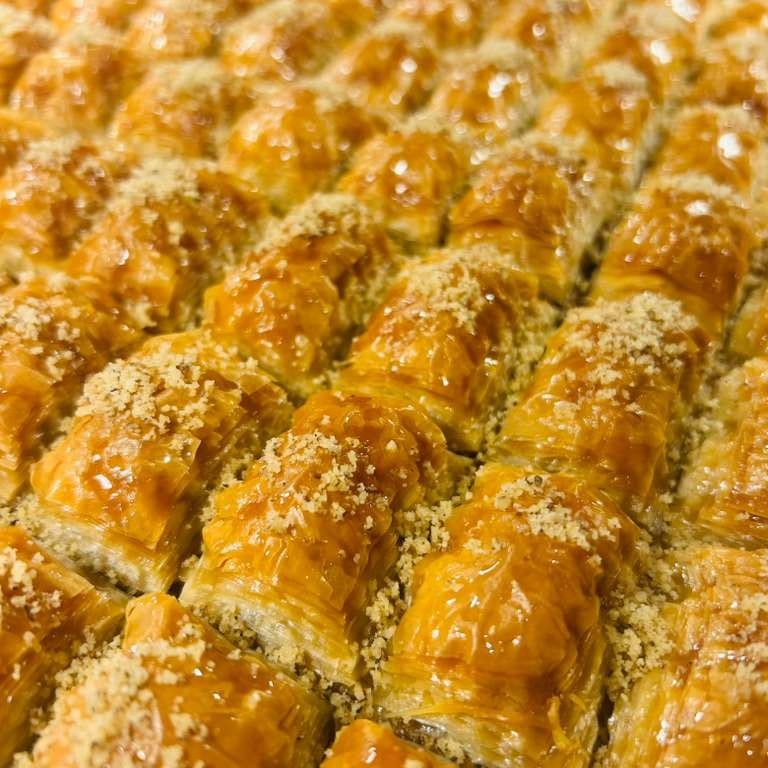 Walnut Baklava (1 PC).