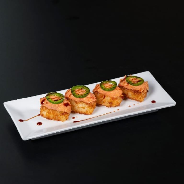 Delicious Salmon Roll and Sushi Options