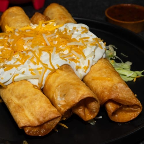 Flautas.