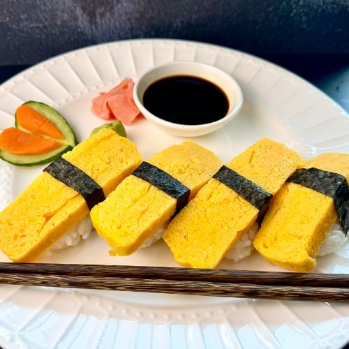 Tamago Nigiri.