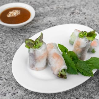 2. Goi Cuon / Spring Rolls