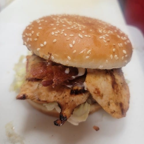 Grilled Chicken Pita.