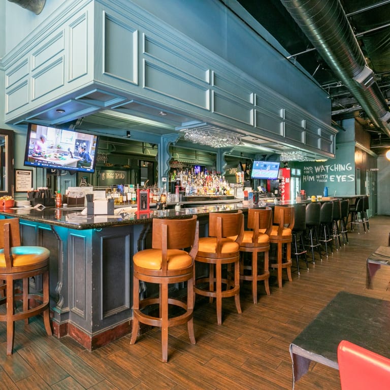 Events at Vinsar’s Lounge