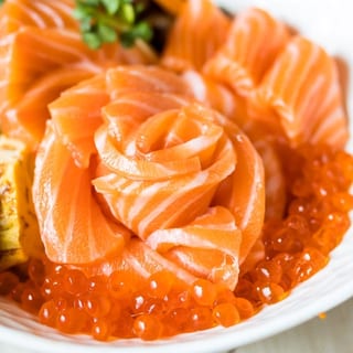 Sake Oyako Don Dinner