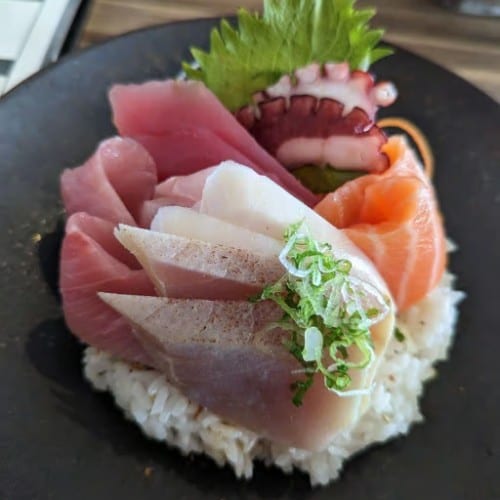 Chirashi.