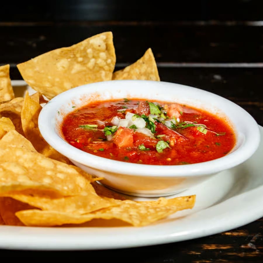 SALSA & Chips.