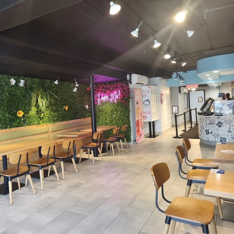 Blowfish Poké Hawaiian Grill