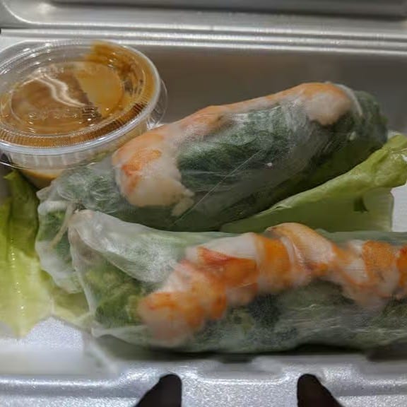 Vietnamese Spring Rolls / ปอเปี๊ยะเวียดนามสด.