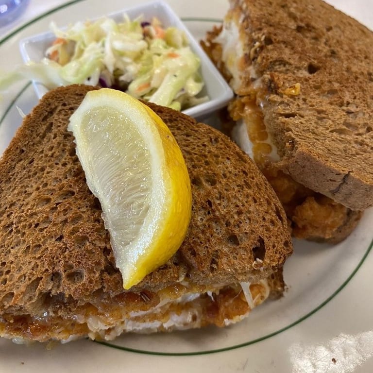Delicious Reuben Sandwiches: A Local Favorite