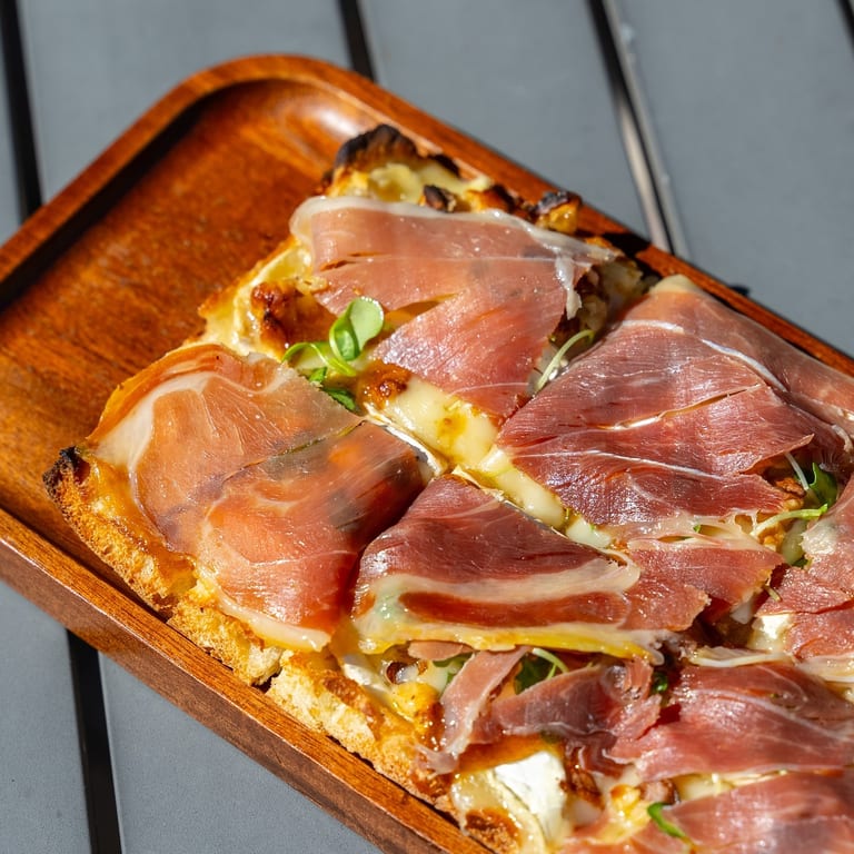 Crafted with Tradition: From the Heart of Rome!