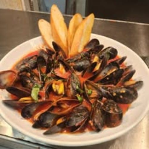 Mussels Fra Diavolo.