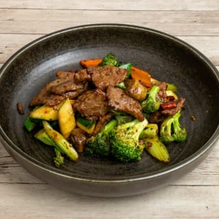 B9. Spicy Korean Beef (Spicy)