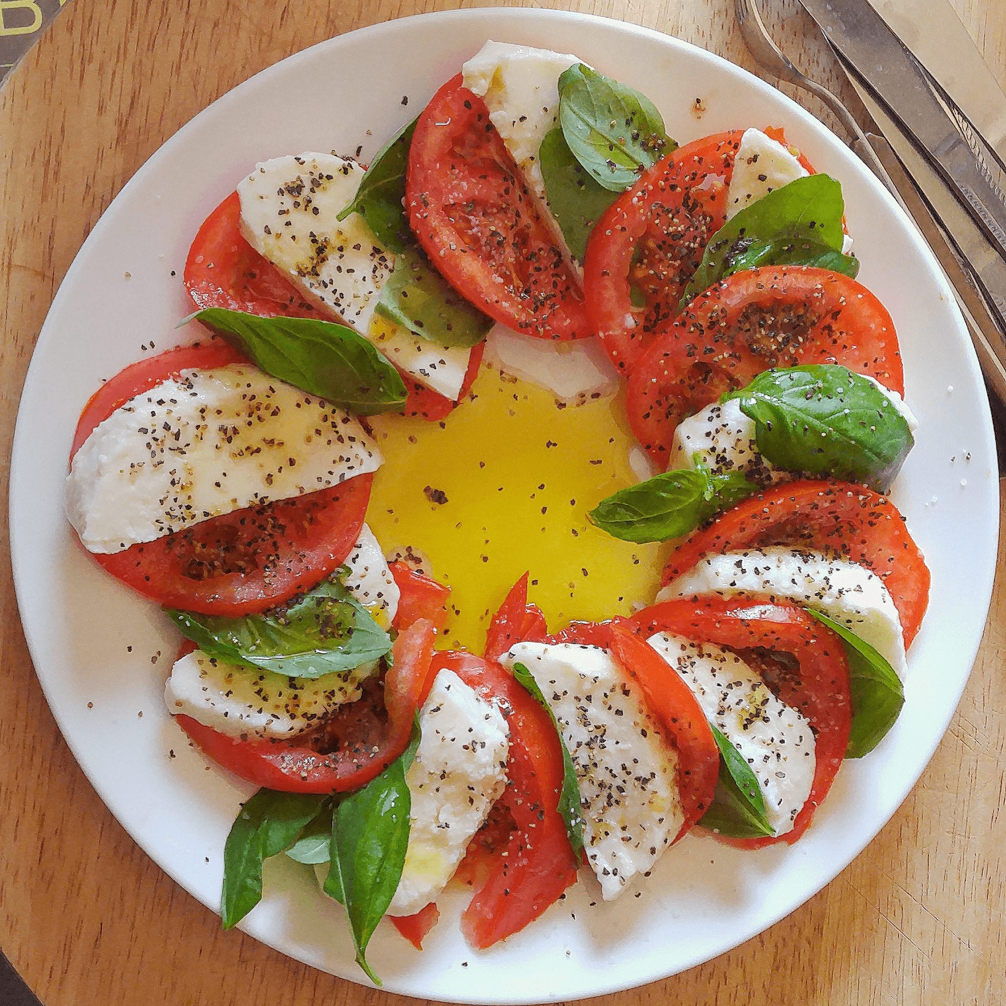 Caprese Mozzarella & Tomatoes.