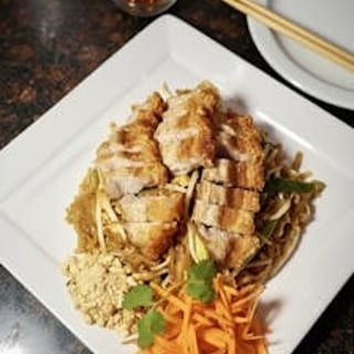 Pad Thai with Crispy Pork