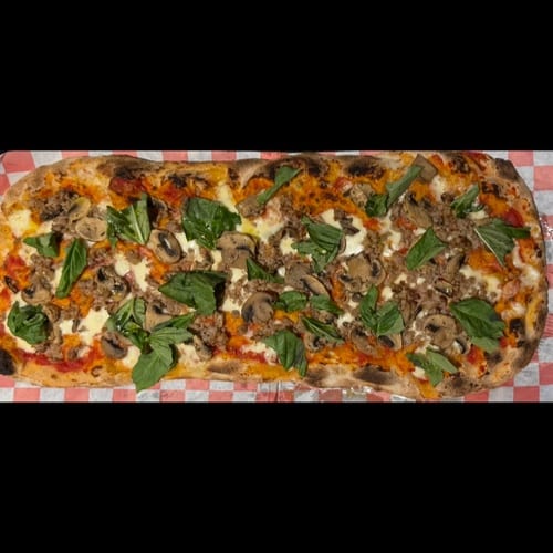 Funghi E Salsiccia Pizza (2 Ft. Pala).