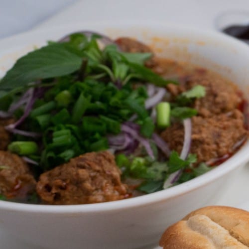 Vegan Beef Ball Soup (12oz).